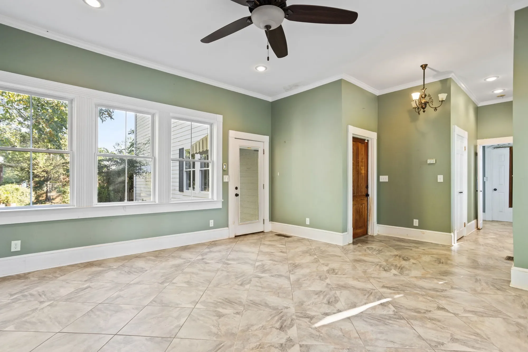 8660A South Carolina 395 , Newberry, SC 29108, Newberry, South Carolina, United States. - Photo 16