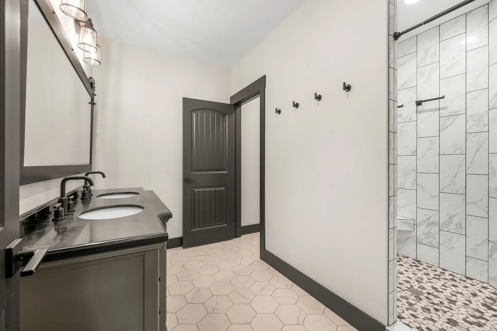 699 Hendrickson Rd, Pembroke, VA 24136, Pembroke, Virginia, United States. - Photo 18