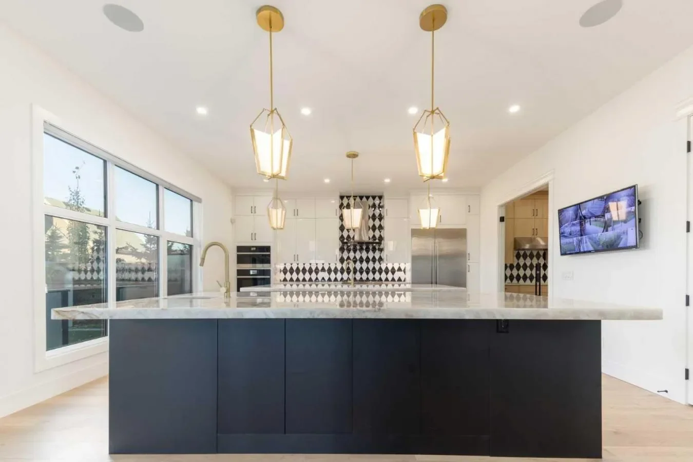 18 Damkar Drive, Calgary, Alberta, Canada. - Photo 15