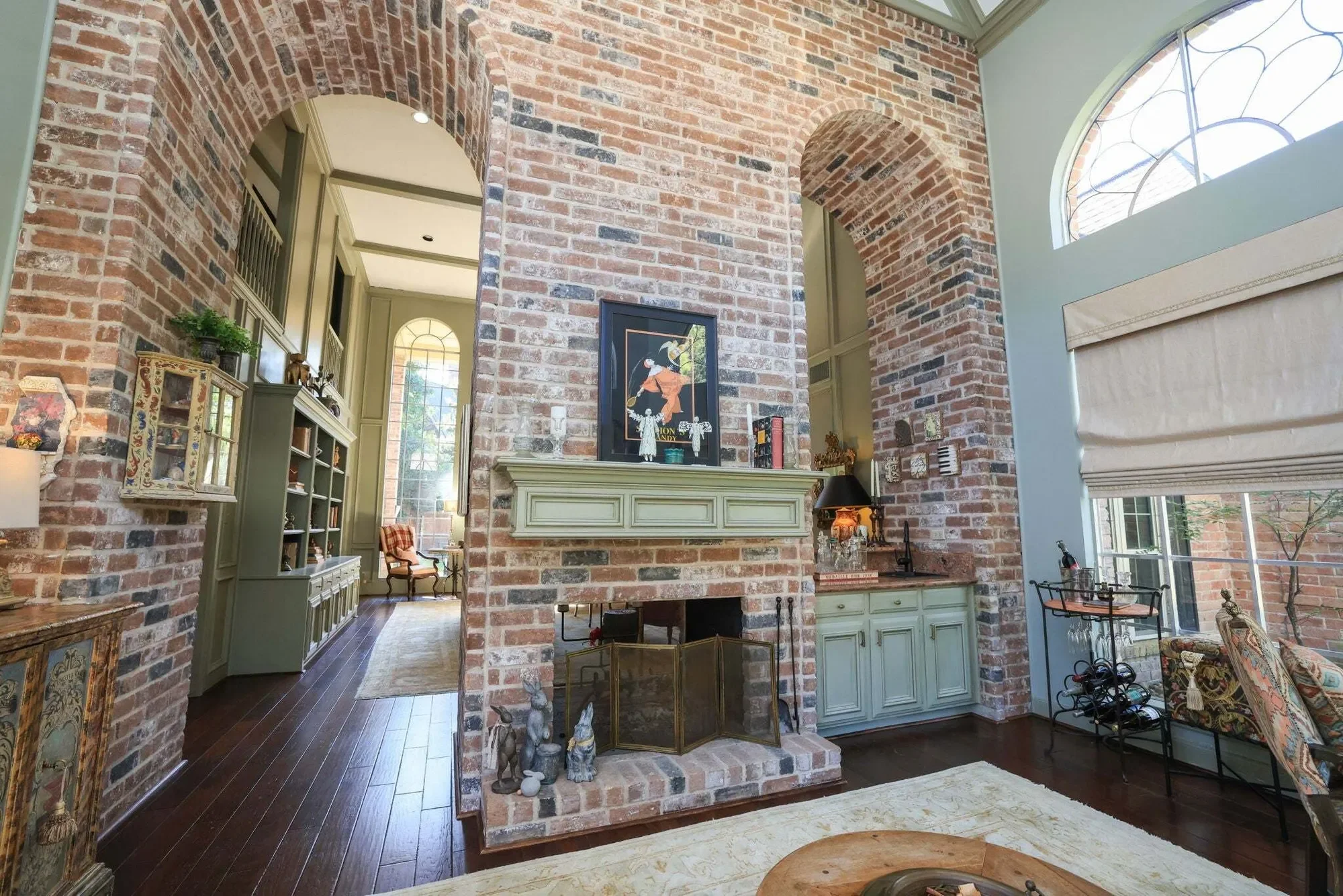 Gallery photo 2