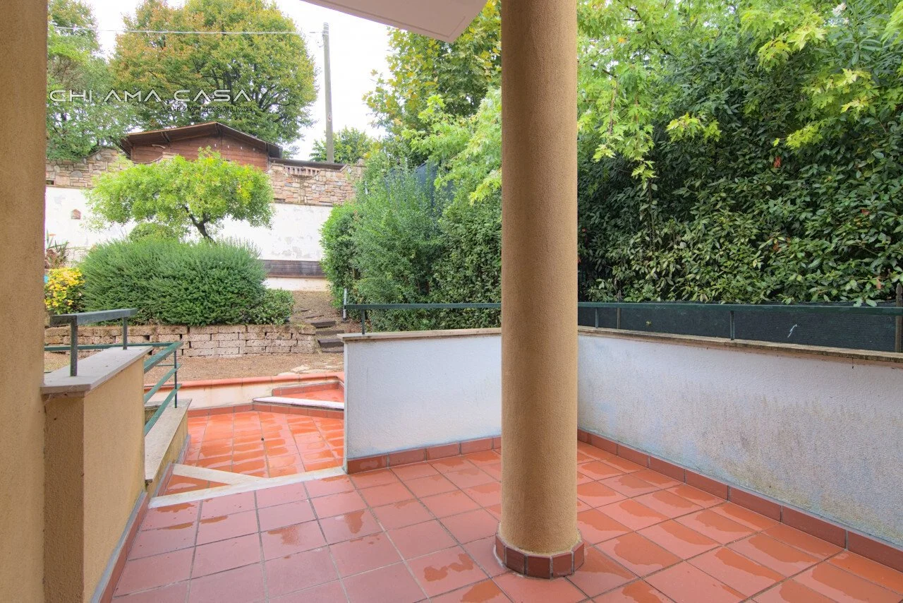 Exterior photo 10