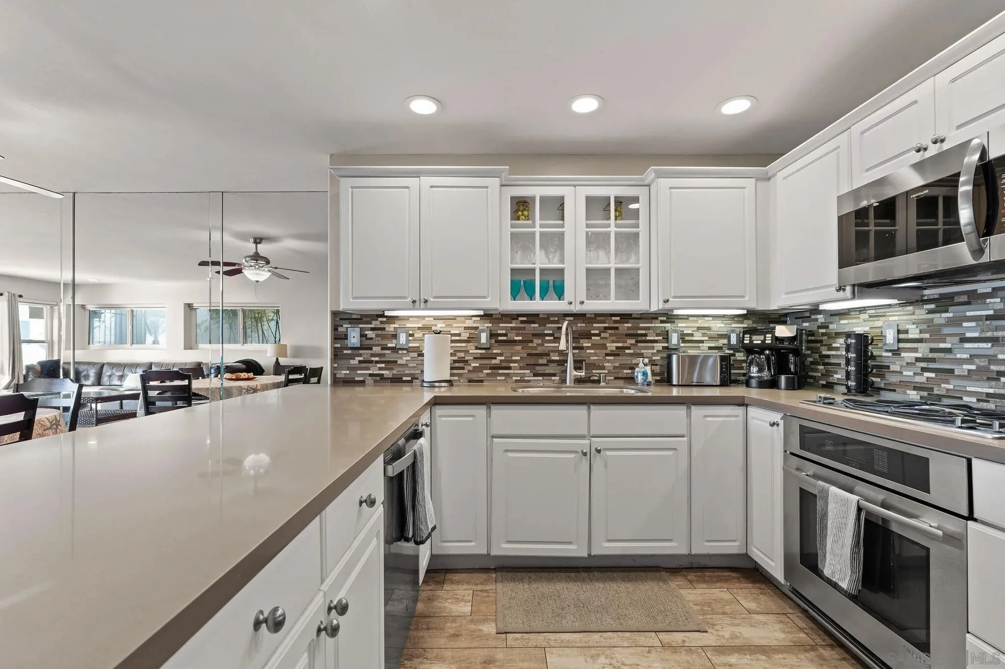 1177 Pacific Beach Drive #A, San Diego, California, United States. - Photo 16