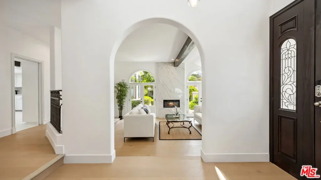 29675 Harvester Road, Malibu, California, United States. - Photo 30