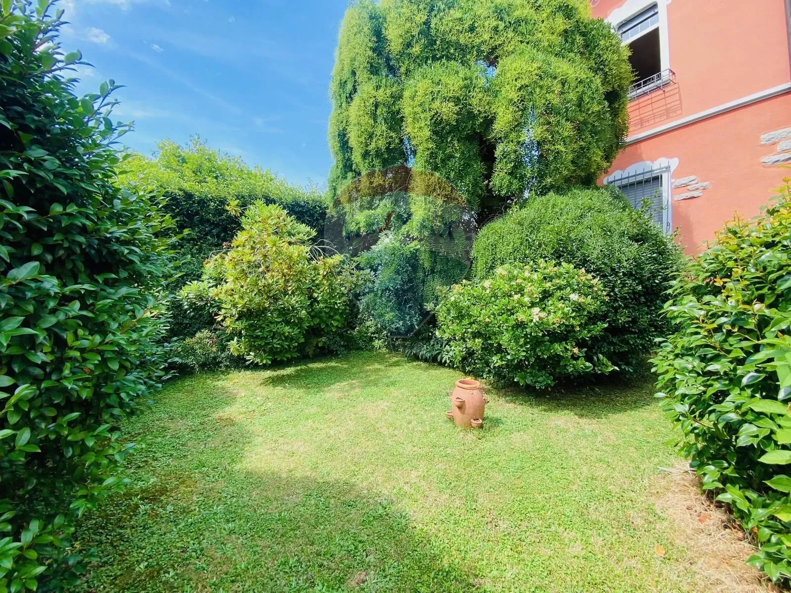 Corso Cairoli, Intra, Piedmont, Italy. - Photo 18