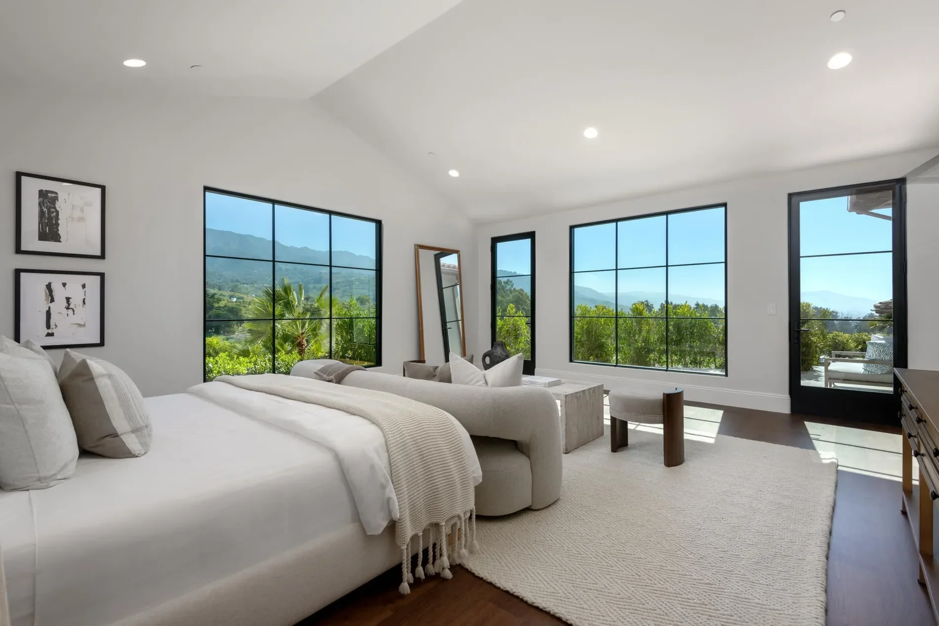 220 Montecito Ranch Lane, Carpinteria, California, United States. - Photo 28
