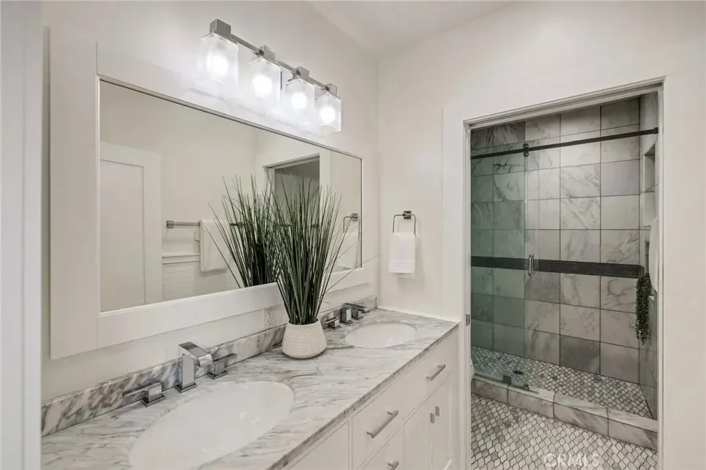 724 San Miguel Avenue, Los Angeles, California, United States. - Photo 22