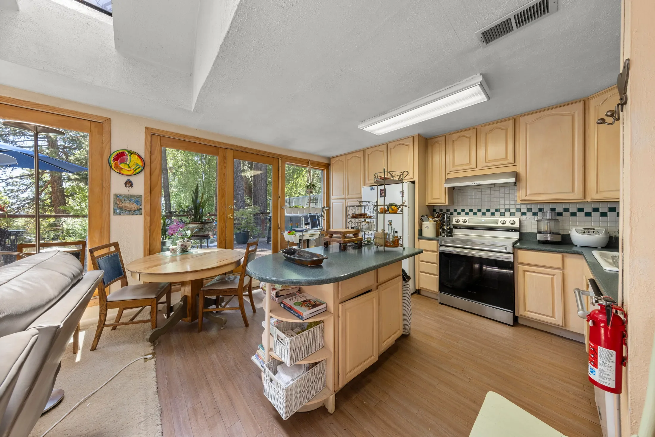 8710 North Lake Blvd, Kings Beach, CA 96143, Kings Beach, California, United States. - Photo 19