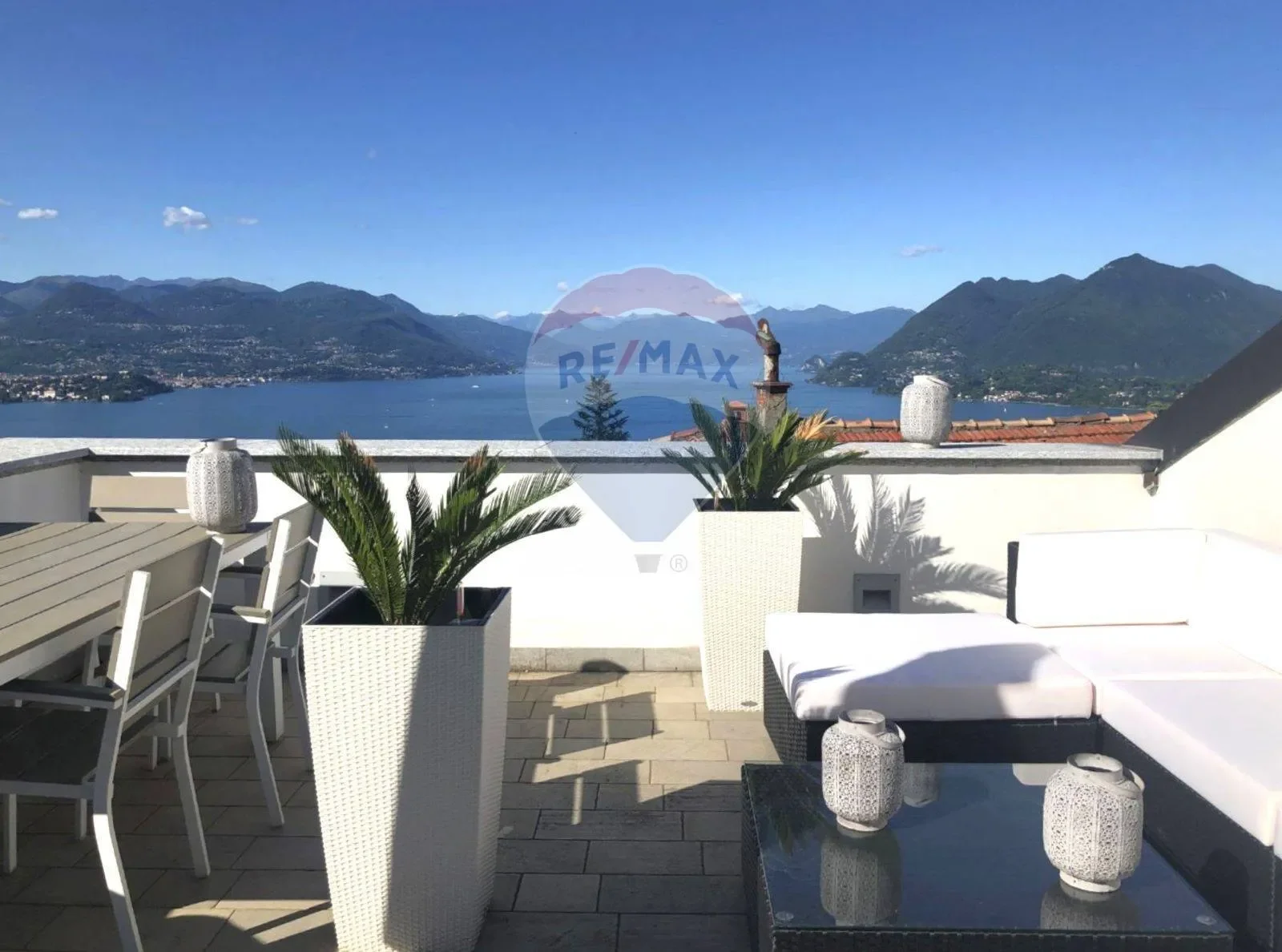 Via per Brisino, Stresa, Piedmont, Italy. - Photo 9