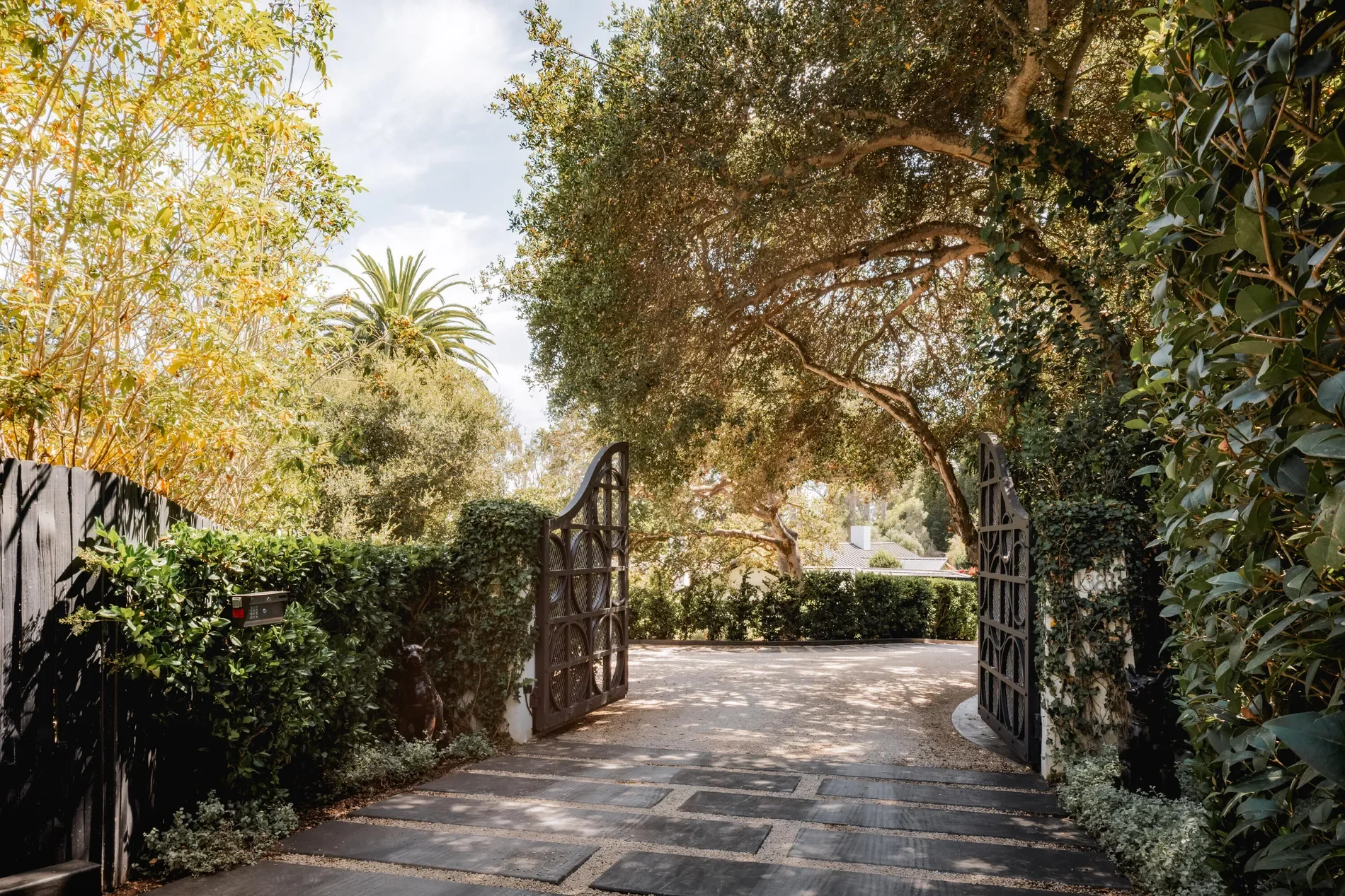 1381 E Valley Road, Montecito, California, United States. - Photo 8