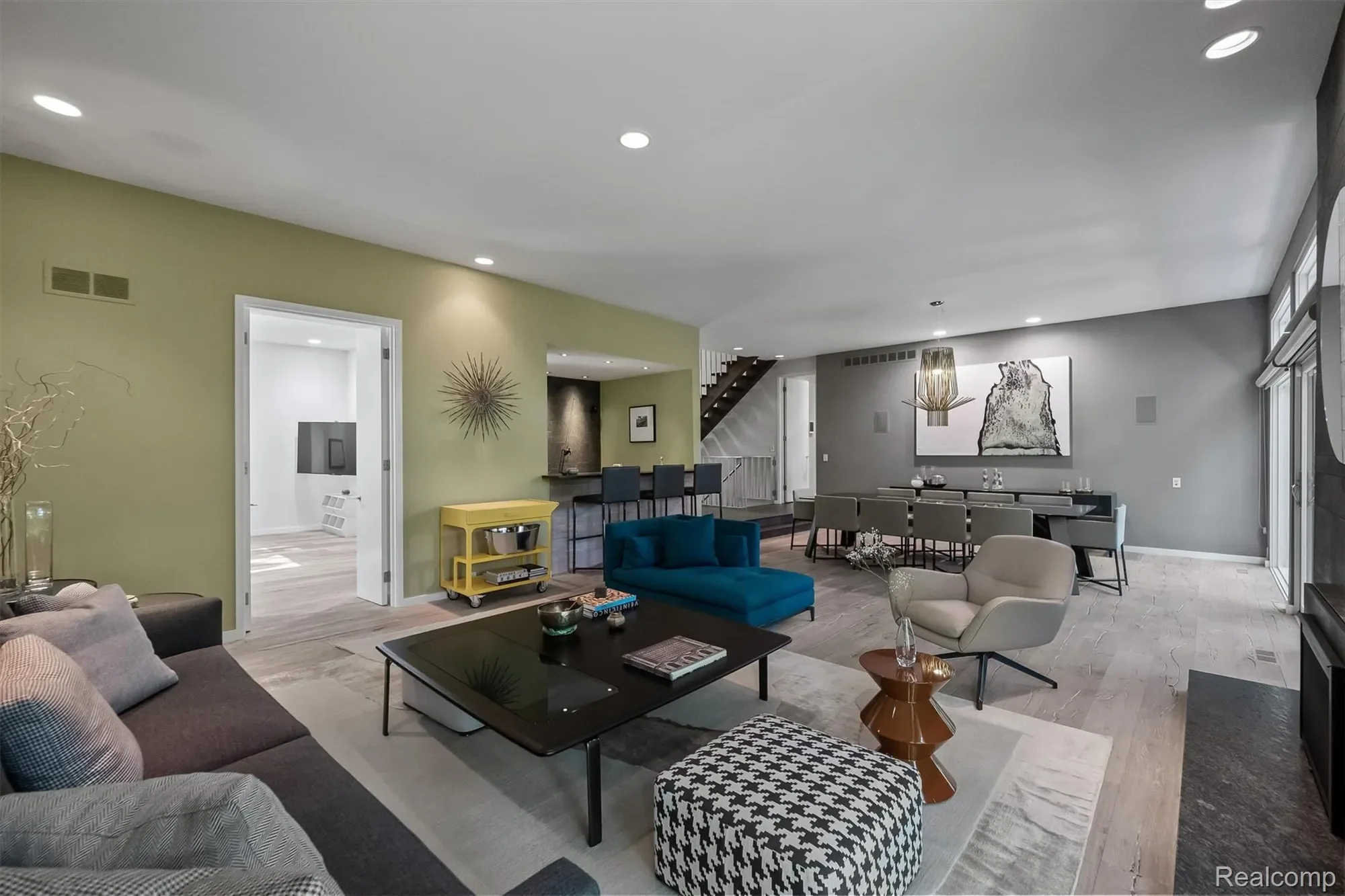 7371 Lindenmere Drive, Bloomfield Hills, MI 48301, Bloomfield Hills, Michigan, United States. - Photo 31