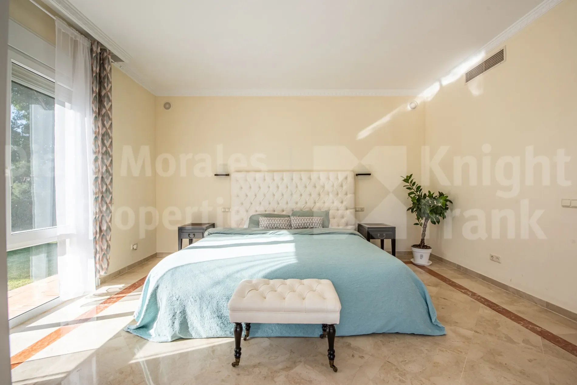 Golden Mile, Andalusia, Spain. - Photo 14