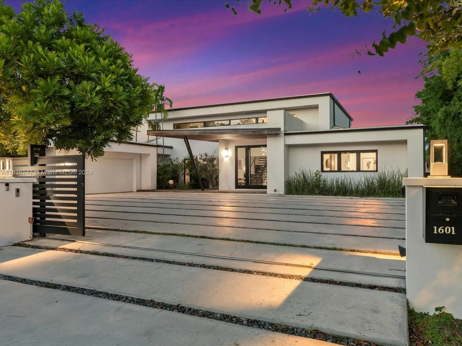 1601 Diplomat Pkwy, Hollywood, Florida, United States. - Photo 16