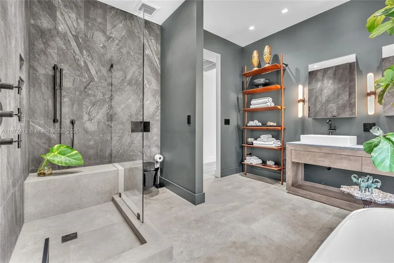 856 Tyler St, Hollywood, Florida, United States. - Photo 28