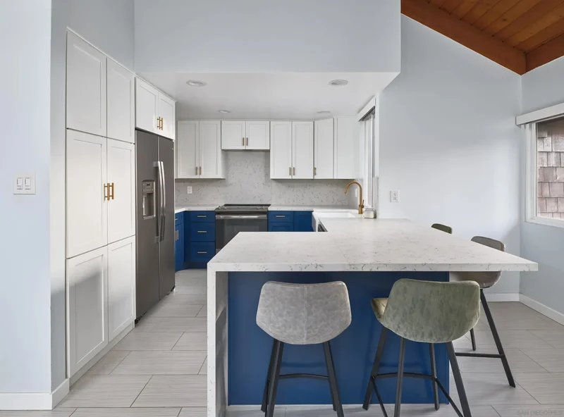 325 S Sierra Ave 20, Solana Beach, California, United States. - Photo 6