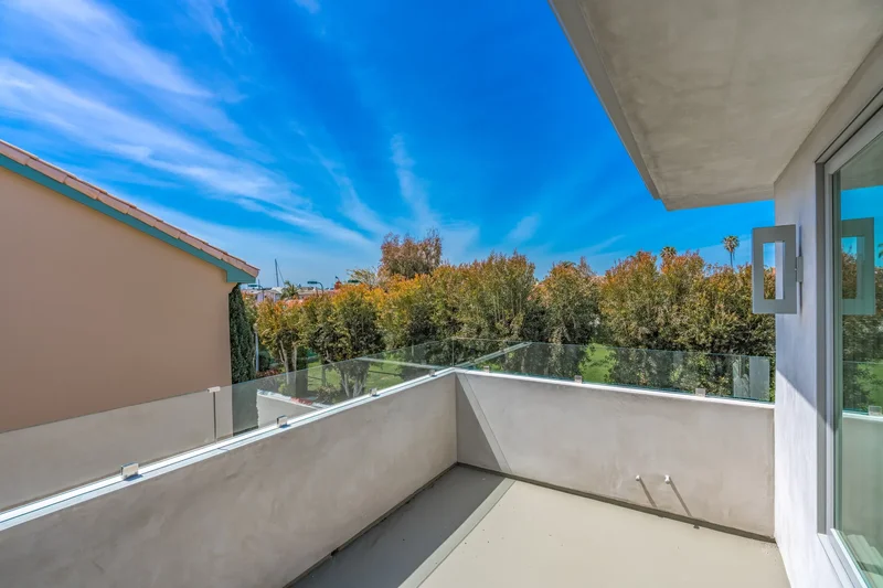 120 Via Trieste , Newport Beach, CA 92663, Newport Beach, California, United States. - Photo 22