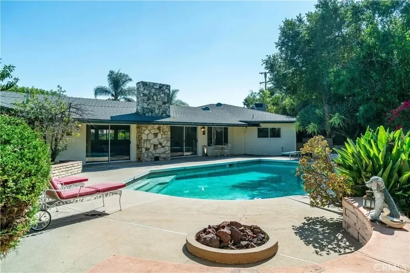 211 Peacock Lane, Montebello, California, United States. - Photo 29