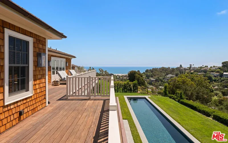 525 Spoleto Drive, Los Angeles, California, United States. - Photo 23