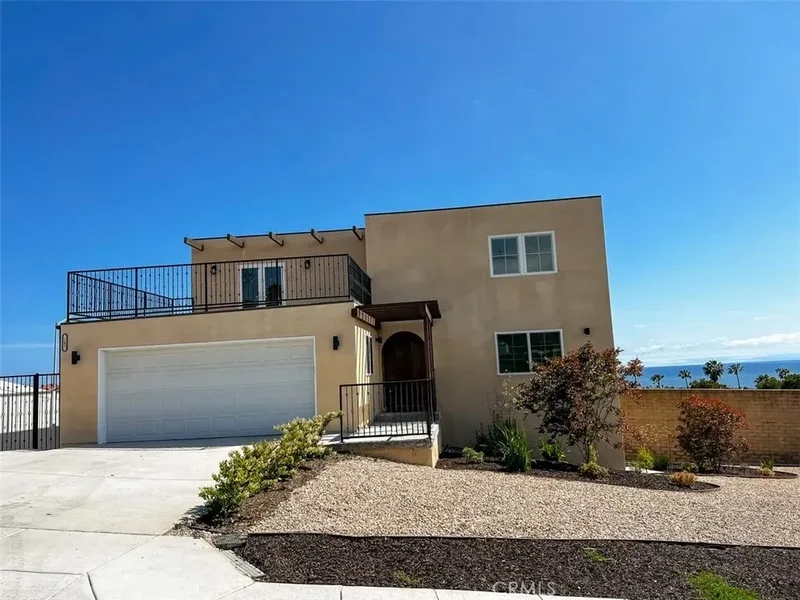 Single Family Residence in San Clemente