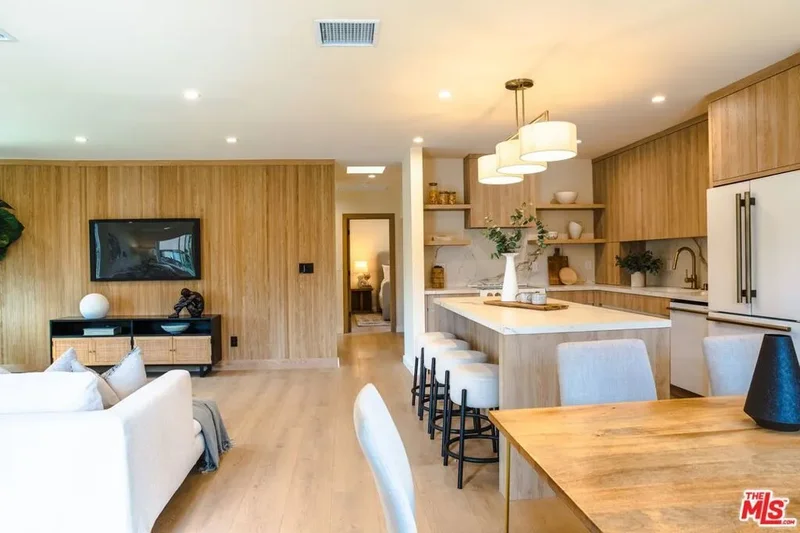 9051 Lucerne Avenue, Culver City, California, United States. - Photo 14