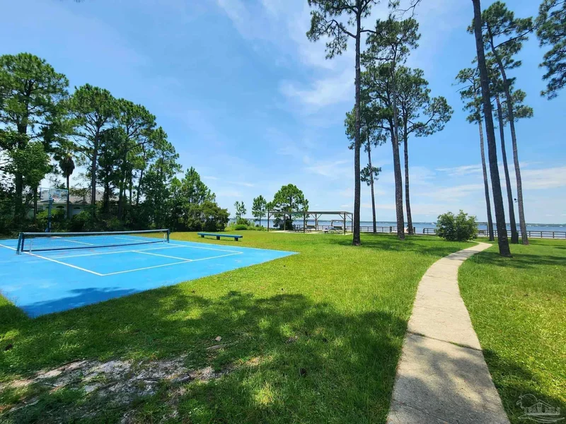 5450 N Shore Rd, Pensacola, FL 32507, Pensacola, Florida, United States. - Photo 15