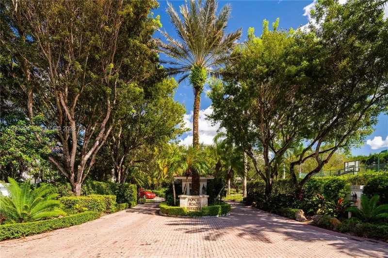 4871 SW 74th Ter, Miami, Florida, United States. - Photo 49