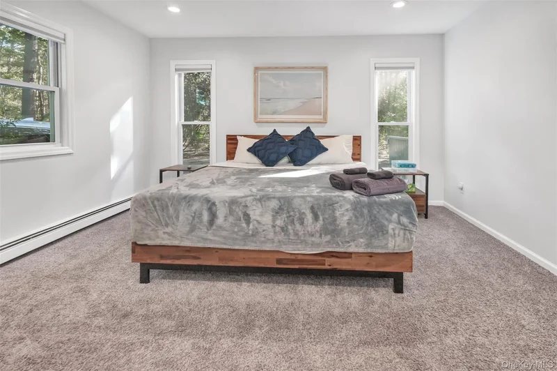 2 Christine Lane, Manorville, New York, United States. - Photo 35