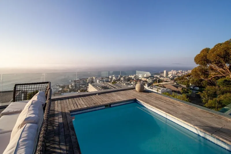 Luxury 3-Bedroom Apartment with Breathtaking Ocean and Mountain Views in Bantry Bay
