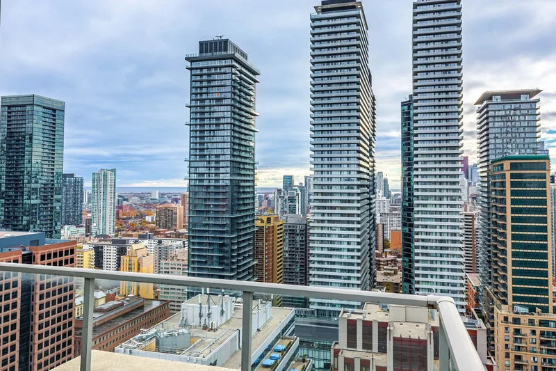 8 Park Rd  3810/3811, Toronto, ON M4W 3S5, Toronto, Ontario, Canada. - Photo 33
