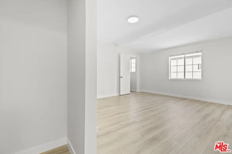13691 Kelowna Street, Los Angeles, California, United States. - Photo 22