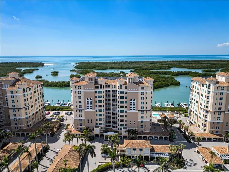 435 Dockside DR #B702, Bonita Springs, Florida, United States. - Photo 33