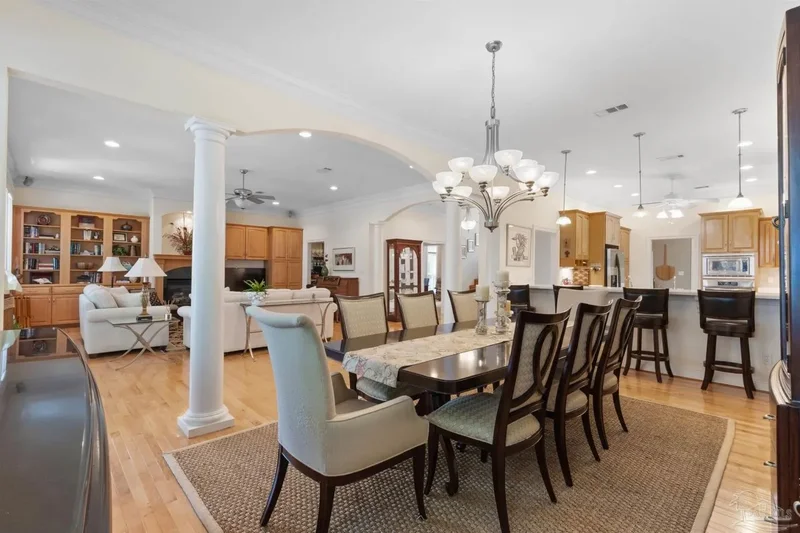 5393 Soundside Dr, Gulf Breeze, FL, 32563, USA, Gulf Breeze, Florida, United States. - Photo 13