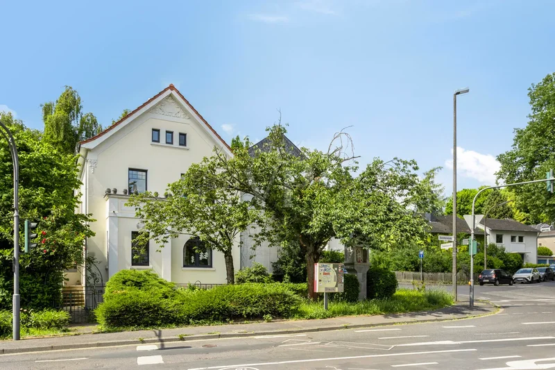 Bonn, North Rhine-Westphalia, Germany. - Photo 4