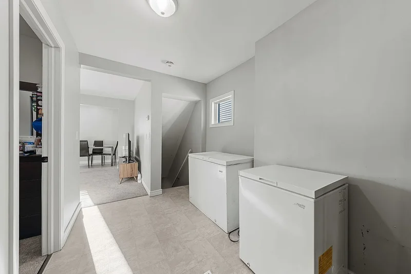 15 Grantham Ave, Cambridge, ON N1R 4V3, Cambridge, Ontario, Canada. - Photo 25