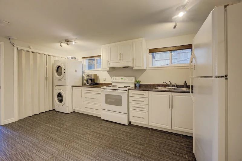 400 Cherokee Blvd, Toronto, ON M2H 2W7, Toronto, Ontario, Canada. - Photo 20