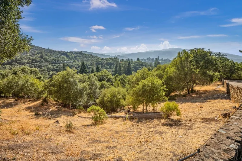 16497 S Kennedy Road, Los Gatos, California, United States. - Photo 11
