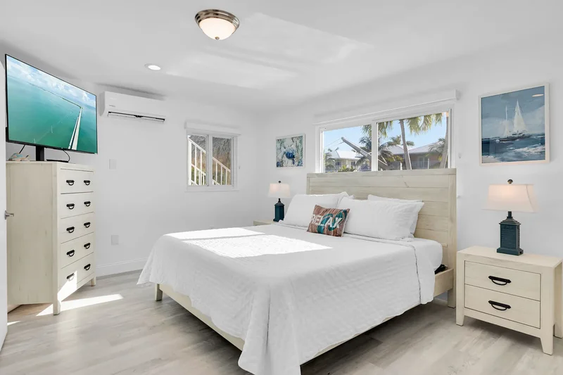 571 8th Street, Key Colony Beach, FL 33050, Key Colony Beach, Florida, United States. - Photo 2