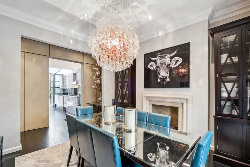 Montpelier Square, Knightsbridge, London, England, United Kingdom. - Photo 10
