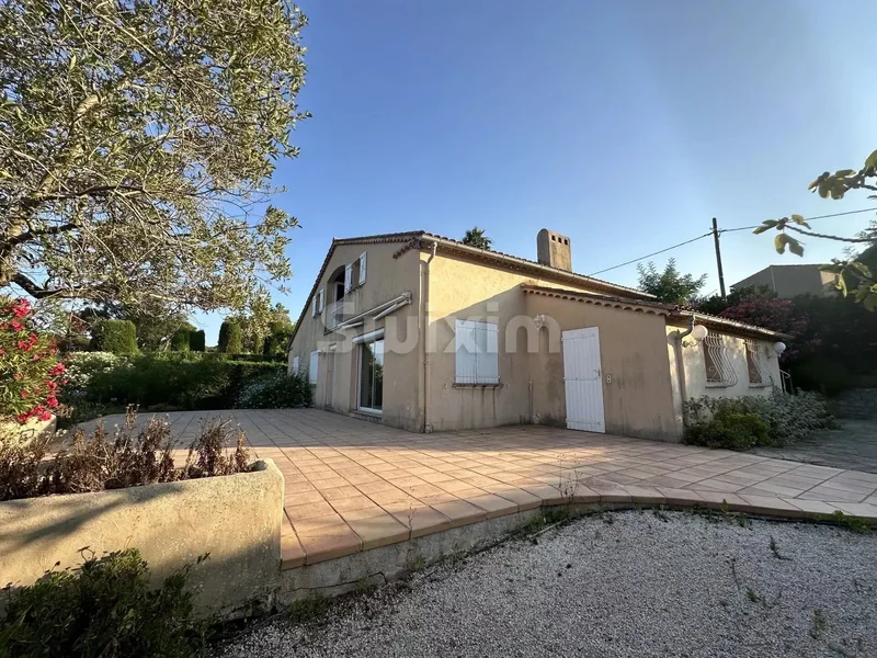 Charming villa St tropez' Triangle d'or