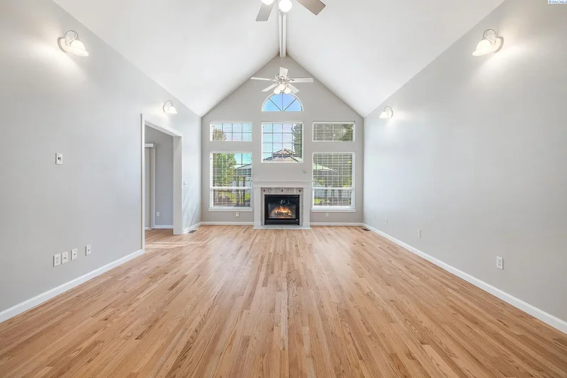 101304 N Billings Ct, West Richland, WA 99353, West Richland, Washington, United States. - Photo 5