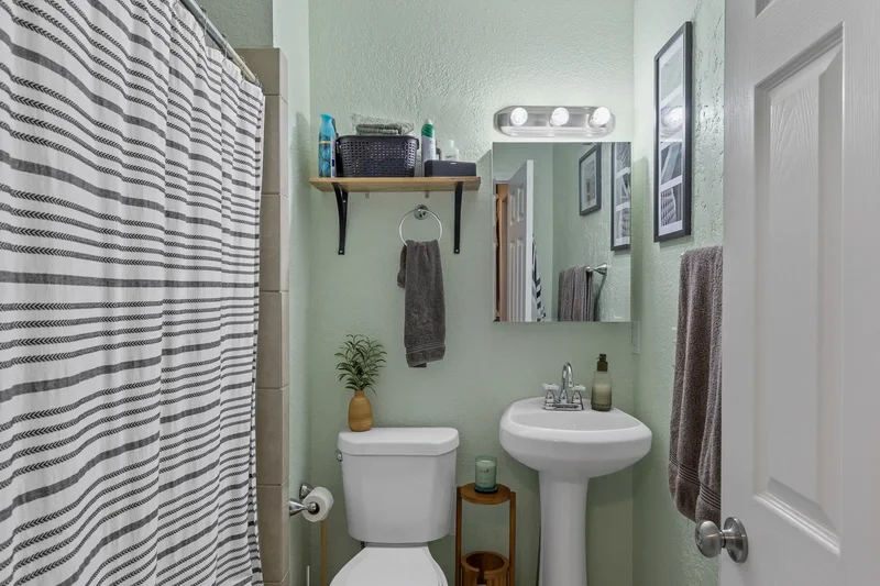 724 Northwest 21st Street , Oklahoma City, OK 73103, Oklahoma City, Oklahoma, United States. - Photo 53