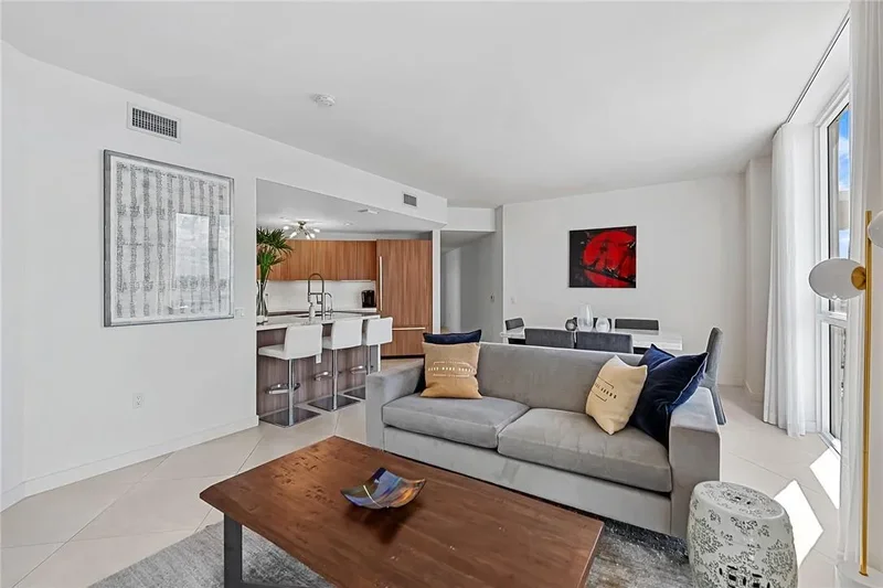401 N Birch Road 708, Fort Lauderdale, Florida, United States. - Photo 2