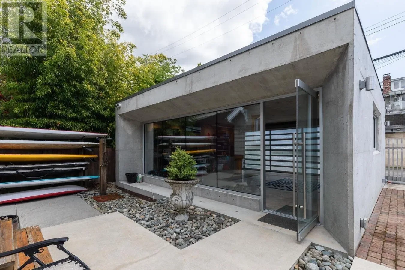 Gallery photo 10