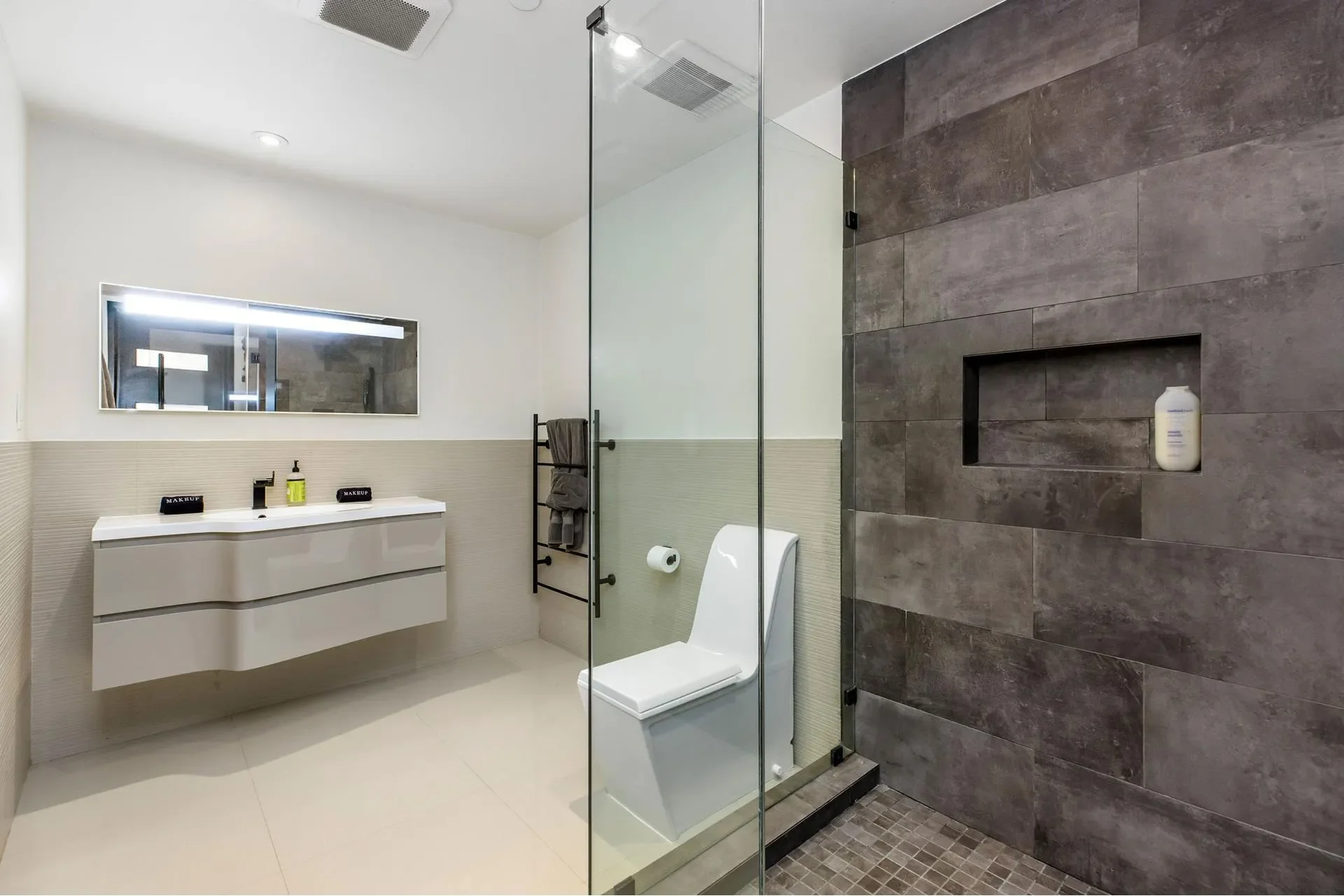 207 SADDLEBOW Road, Bell Canyon, California, United States. - Photo 25