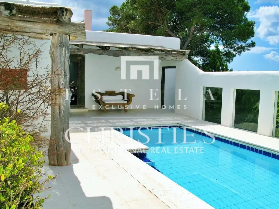 Exterior photo 11