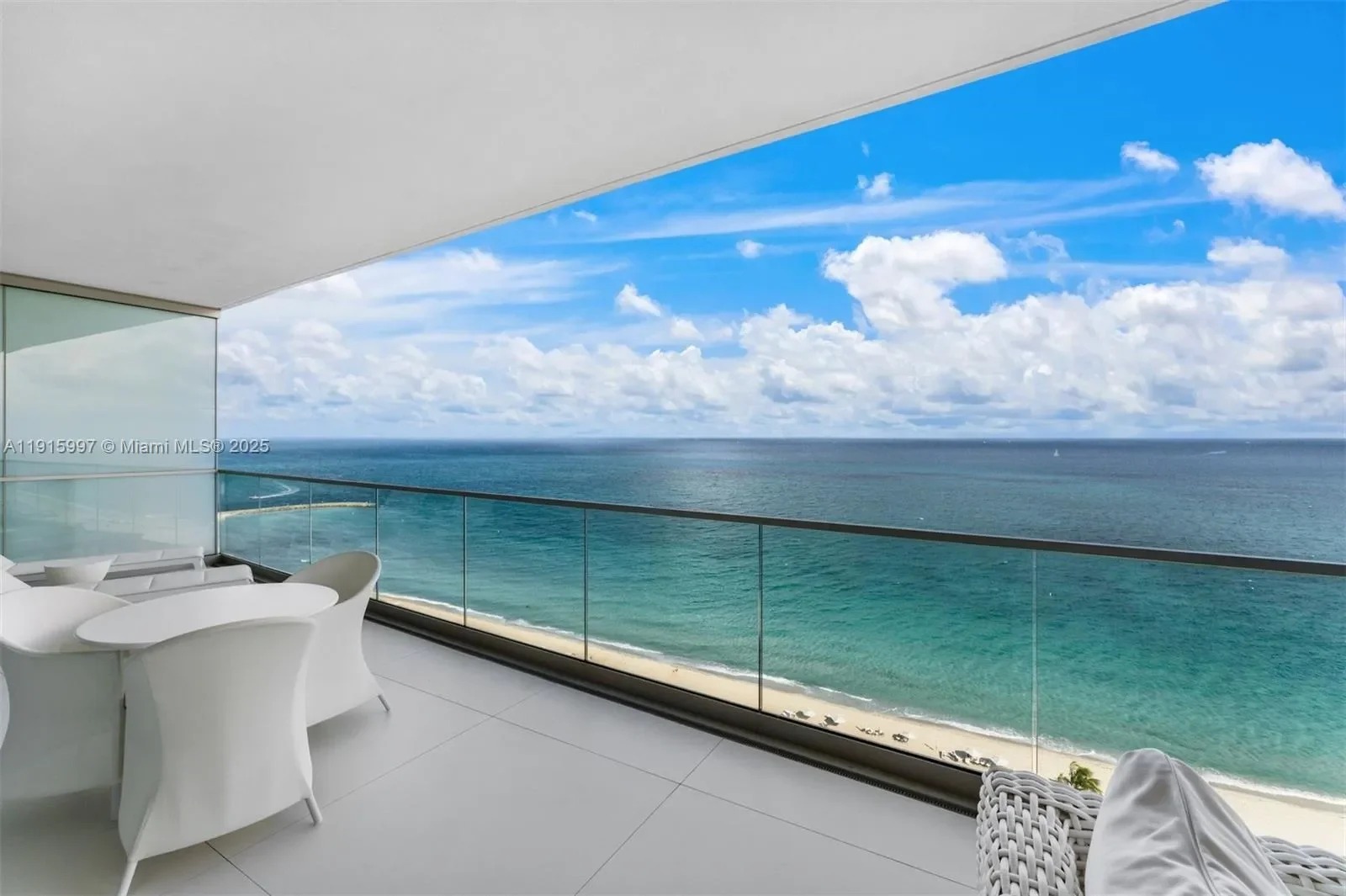 10201 Collins Ave 1803, Bal Harbour, Florida, United States. - Photo 8