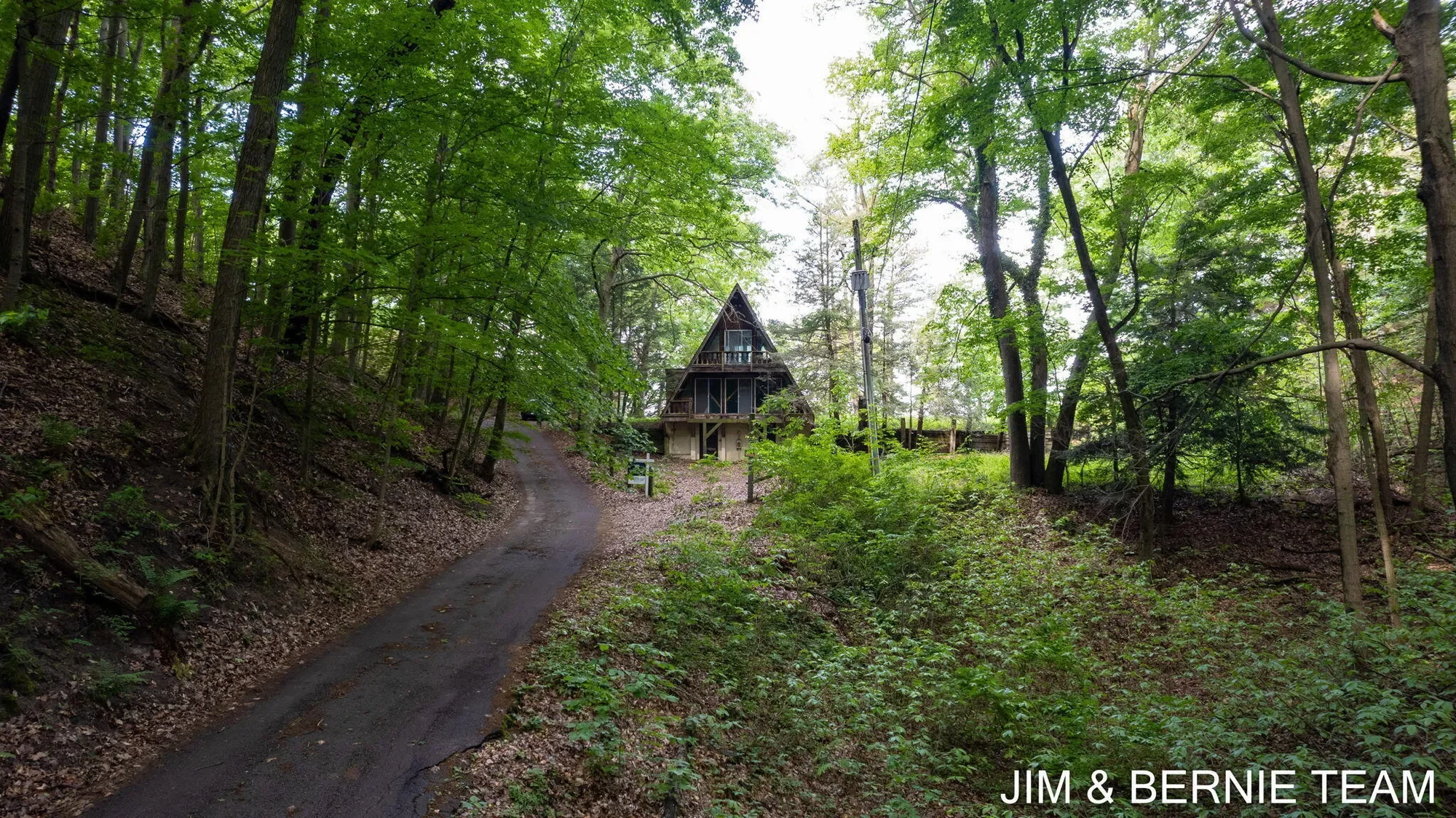 4036 Hillside Trail, Holland, MI 49423, Holland, Michigan, United States. - Photo 40
