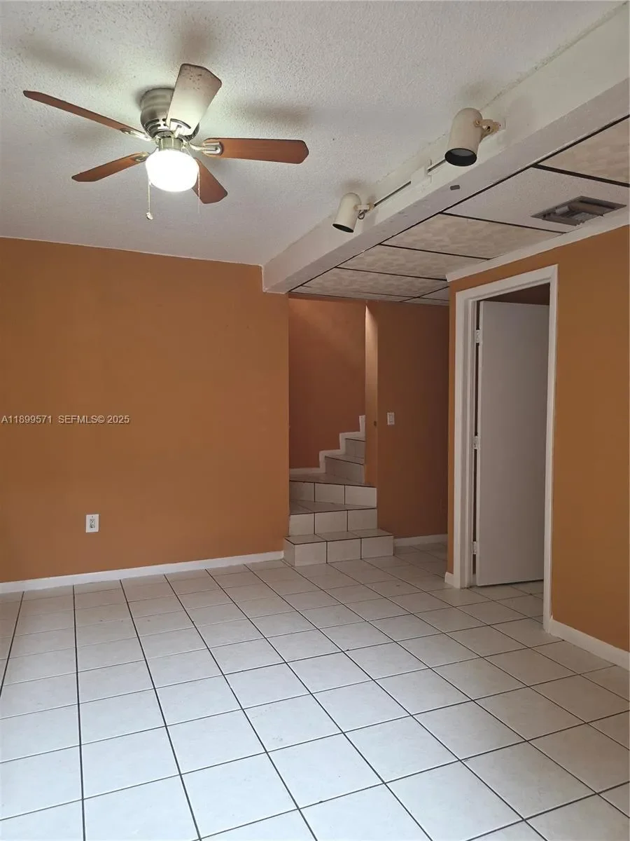 250 NW 63rd Ct, Miami, Florida, United States. - Photo 4