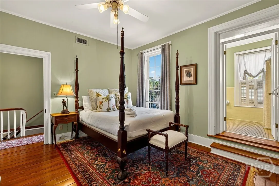 208 E Liberty Street, Savannah, Georgia, United States. - Photo 23