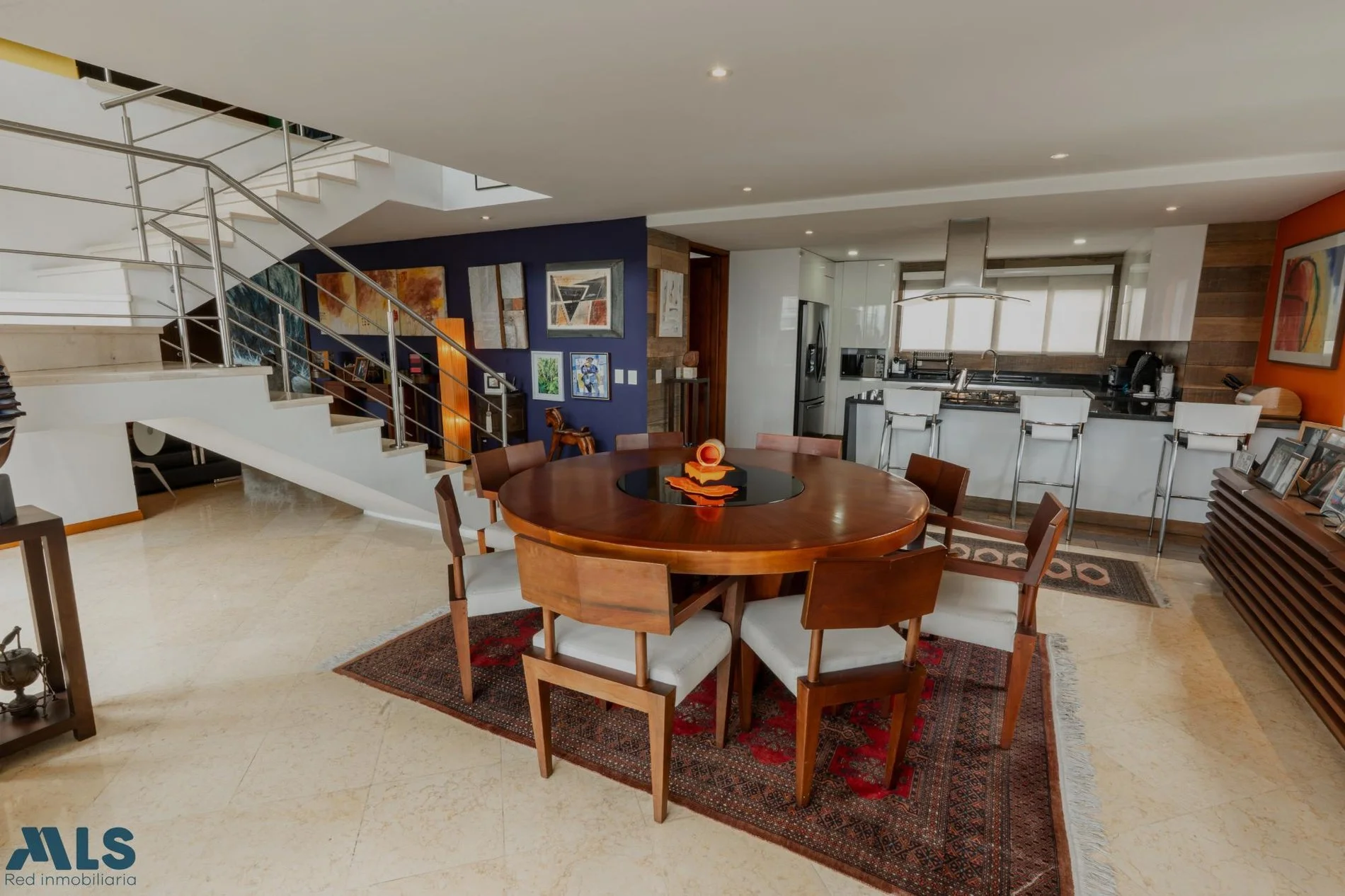 Gallery photo 6