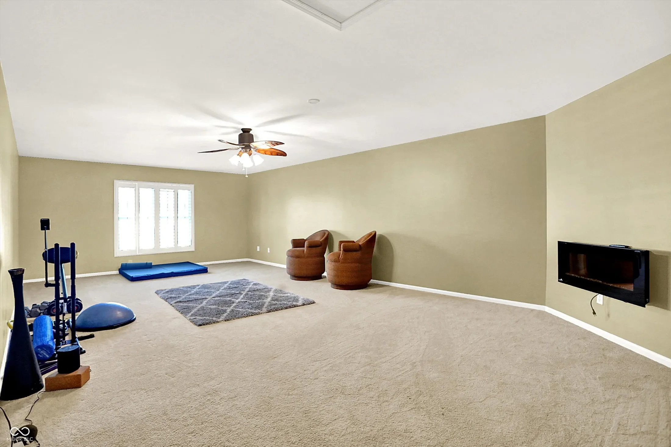 801 Silverleaf Drive, Greenwood, IN 46143, Greenwood, Indiana, United States. - Photo 38